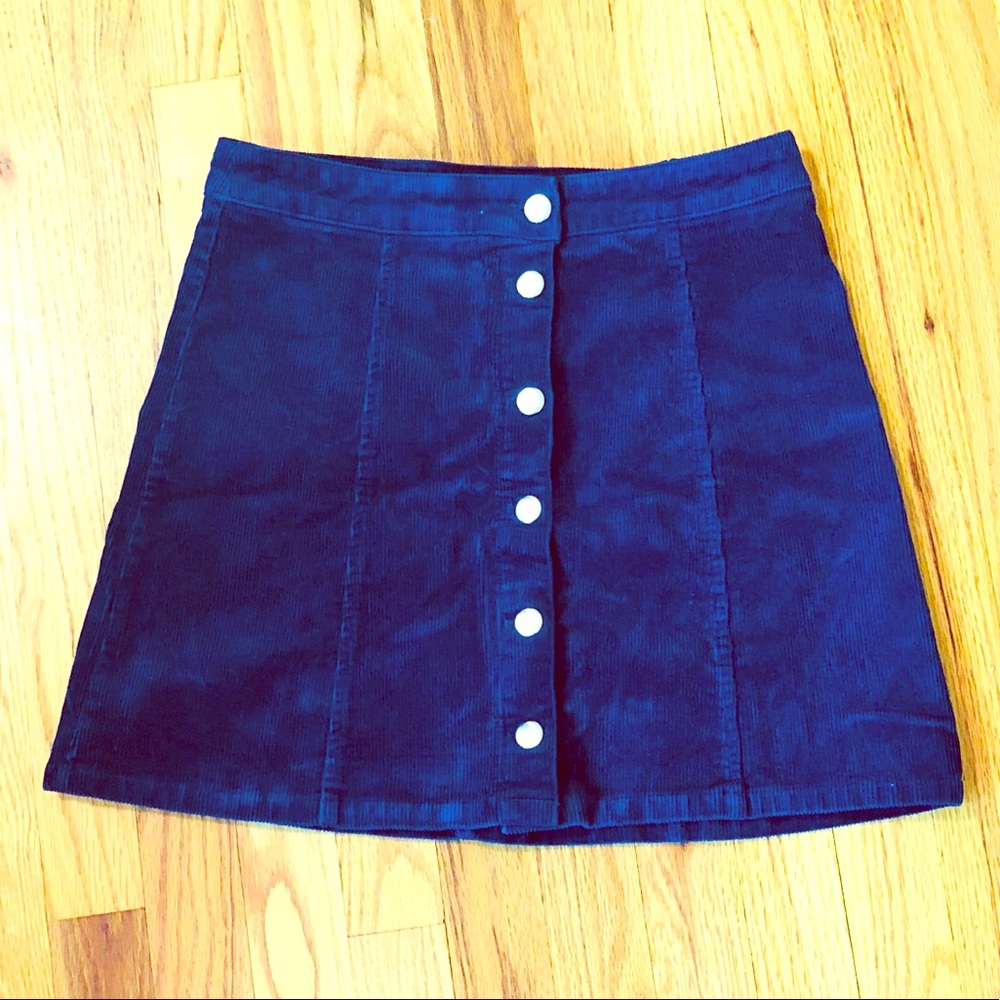 H&M •Divided ✨corduroy high waist skirt!